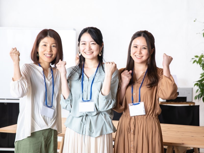 ｸﾚｴ･ｽﾀｯﾌ(株)ｱｲﾈｽﾘﾚｰｼｮﾝｽﾞの求人画像