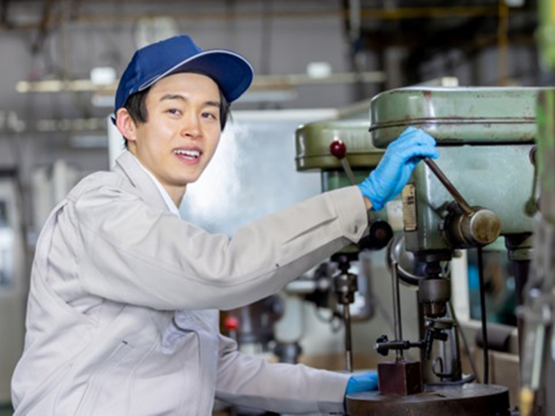 英宝総合　株式会社の求人画像